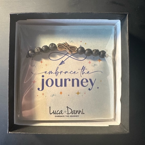 Luca Danni Bracelet - Picture 2 of 4